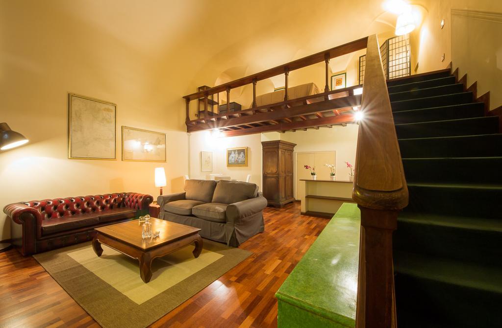 Santa Croce Elegant Studio Florence Ngoại thất bức ảnh
